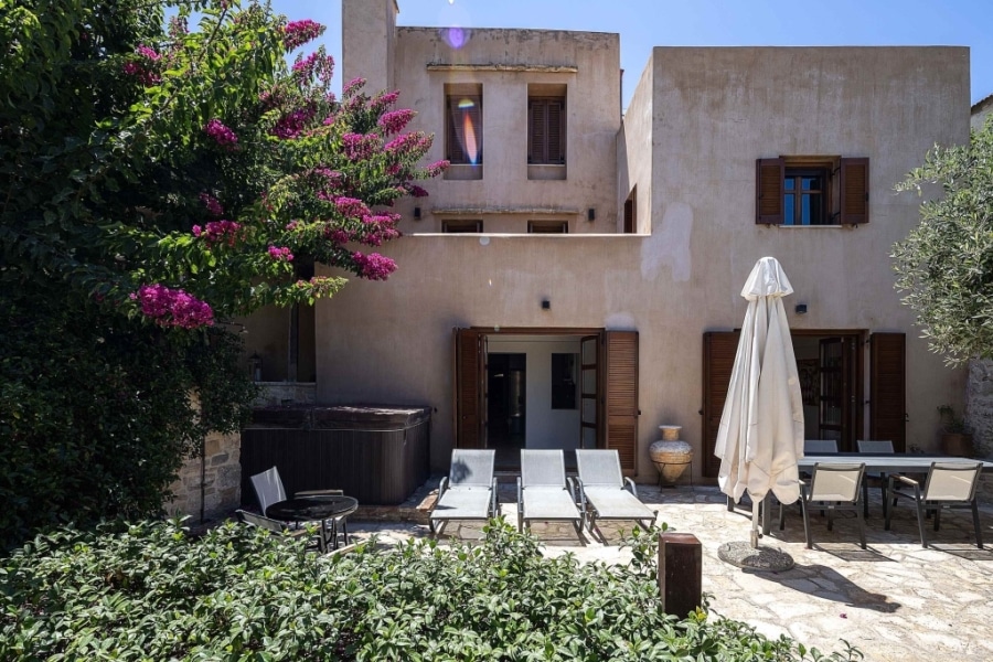 House in Eparchia Rethymnis - view 1