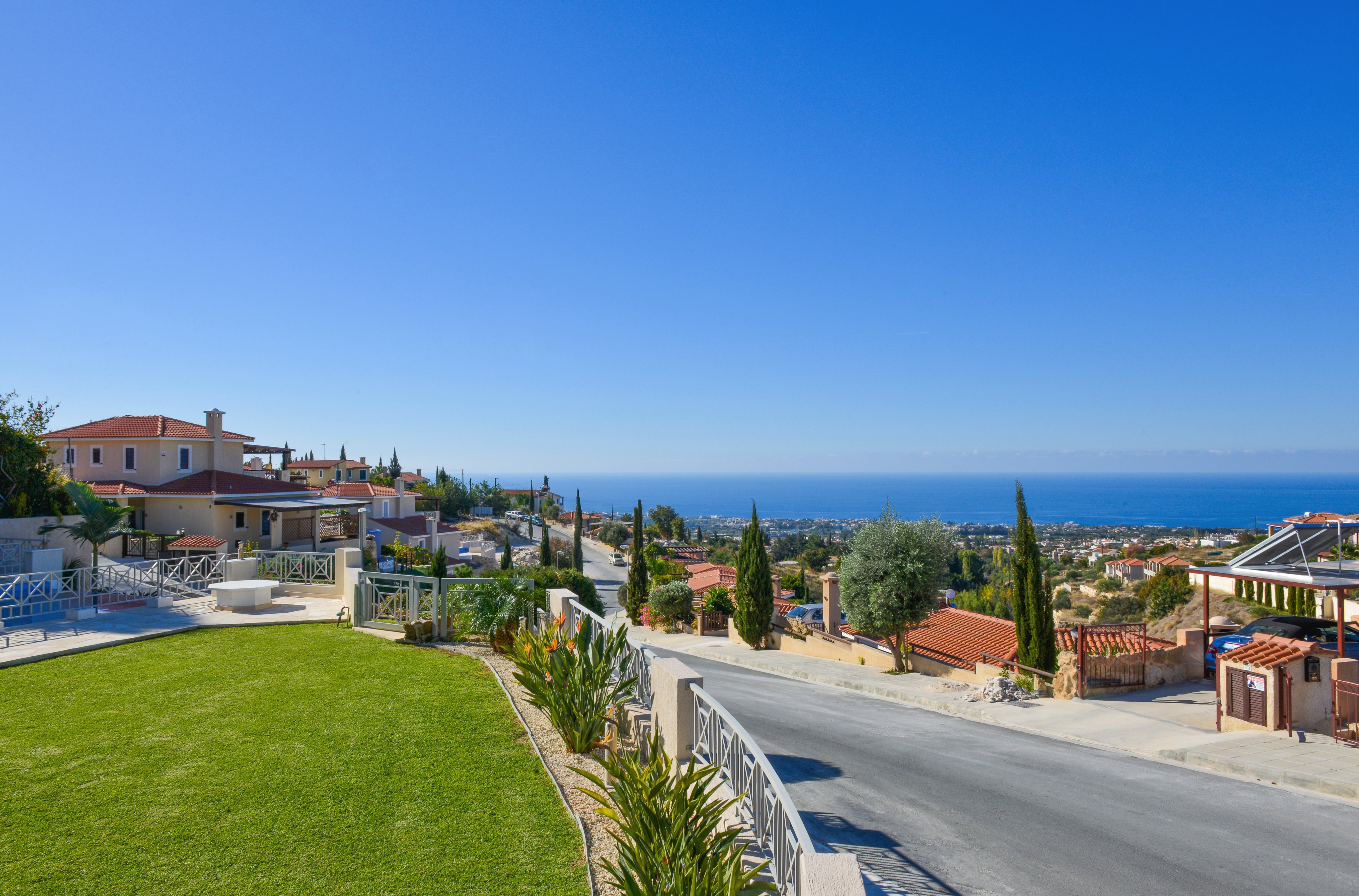 House in Tala - view 1
