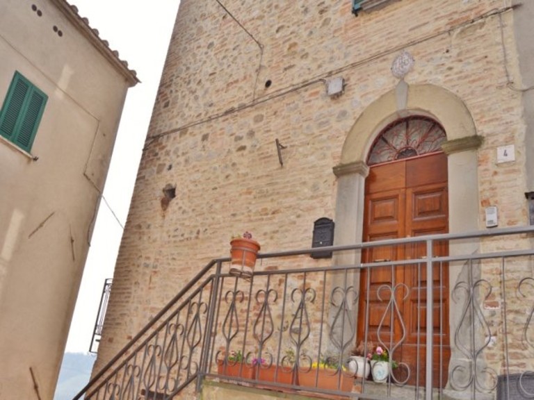 House in Fabro - view 1