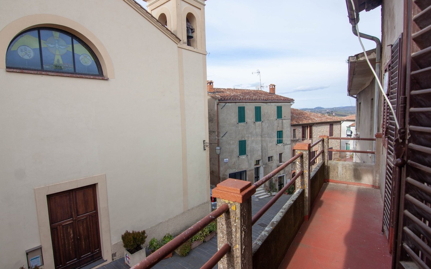 House in Piegaro - view 1