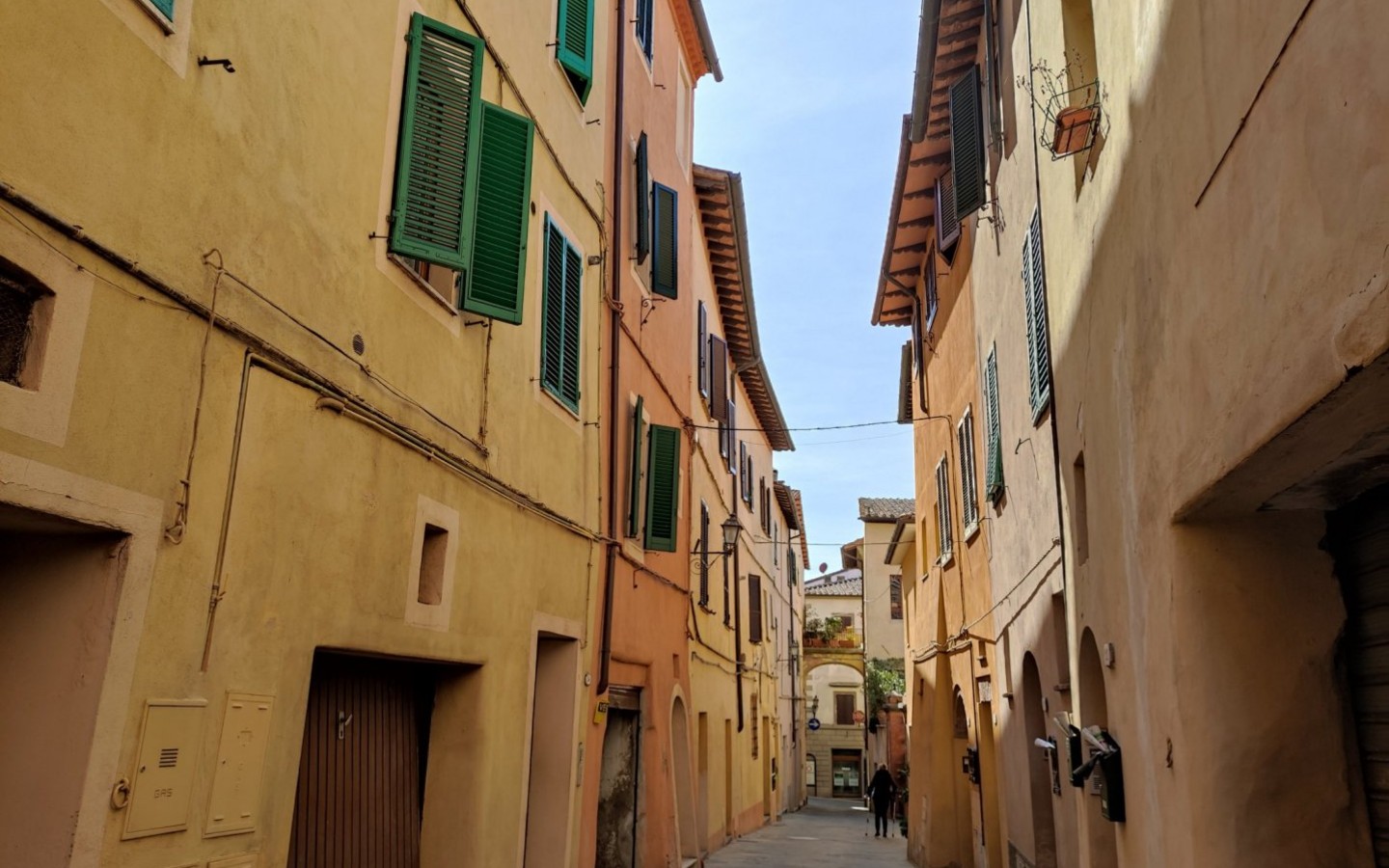 House in Chiusi - view 1