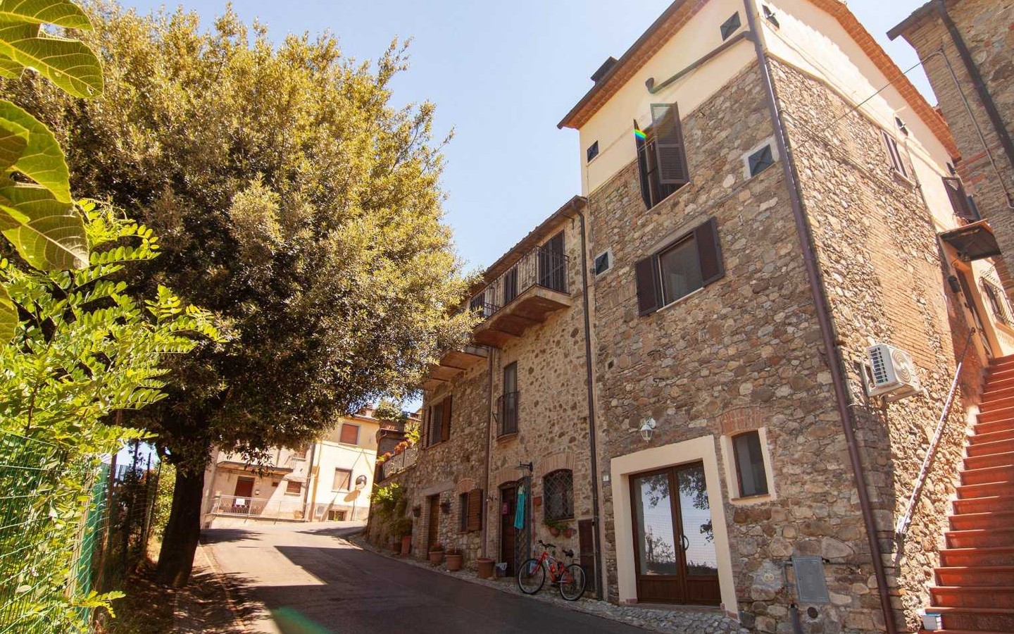 House in Fabro - view 1