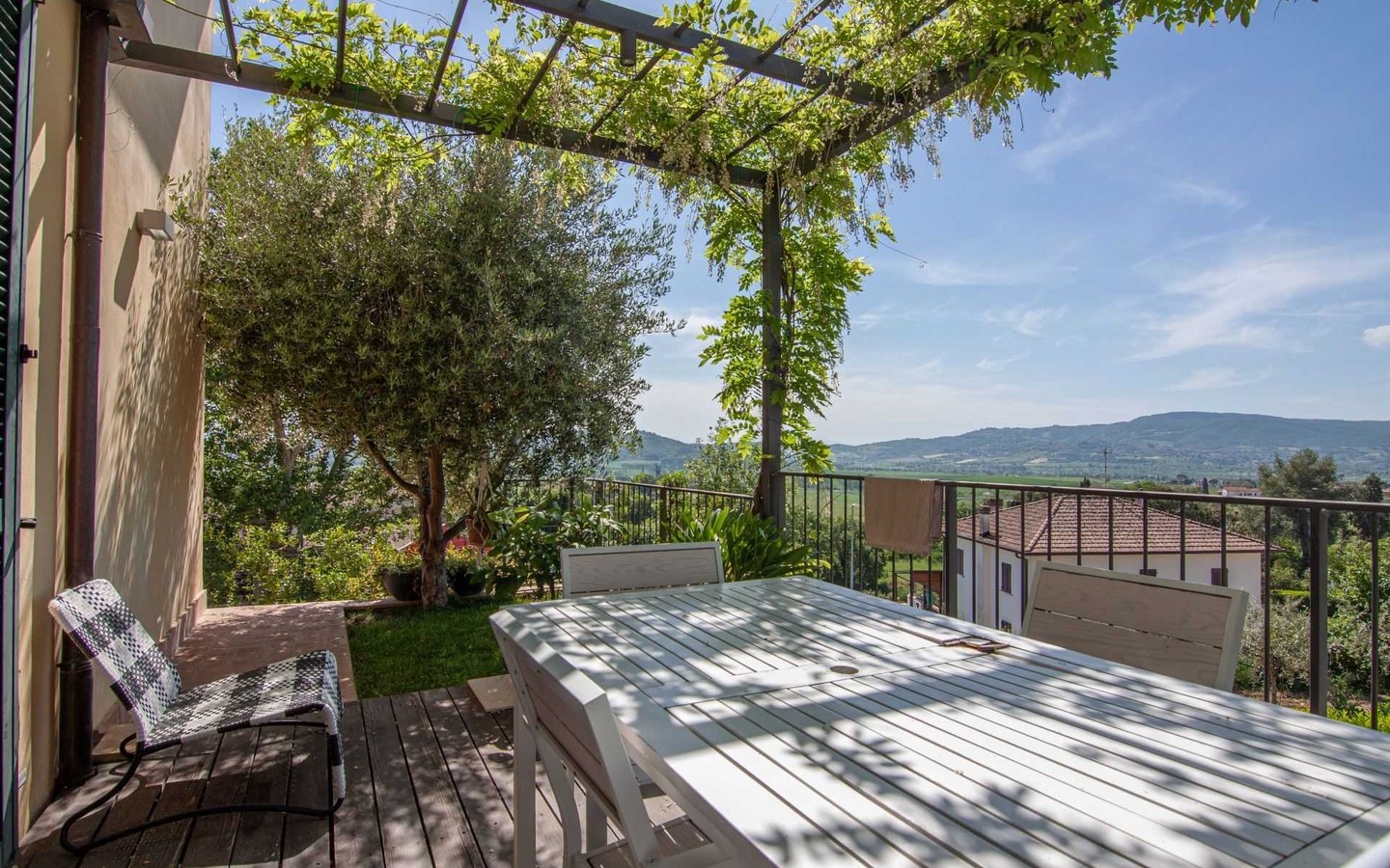House in Perugia - view 1