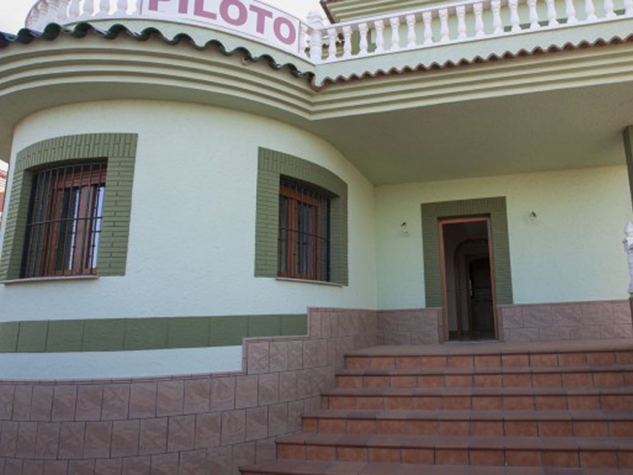 Villa in Urbanizacion los Balcones - view 1