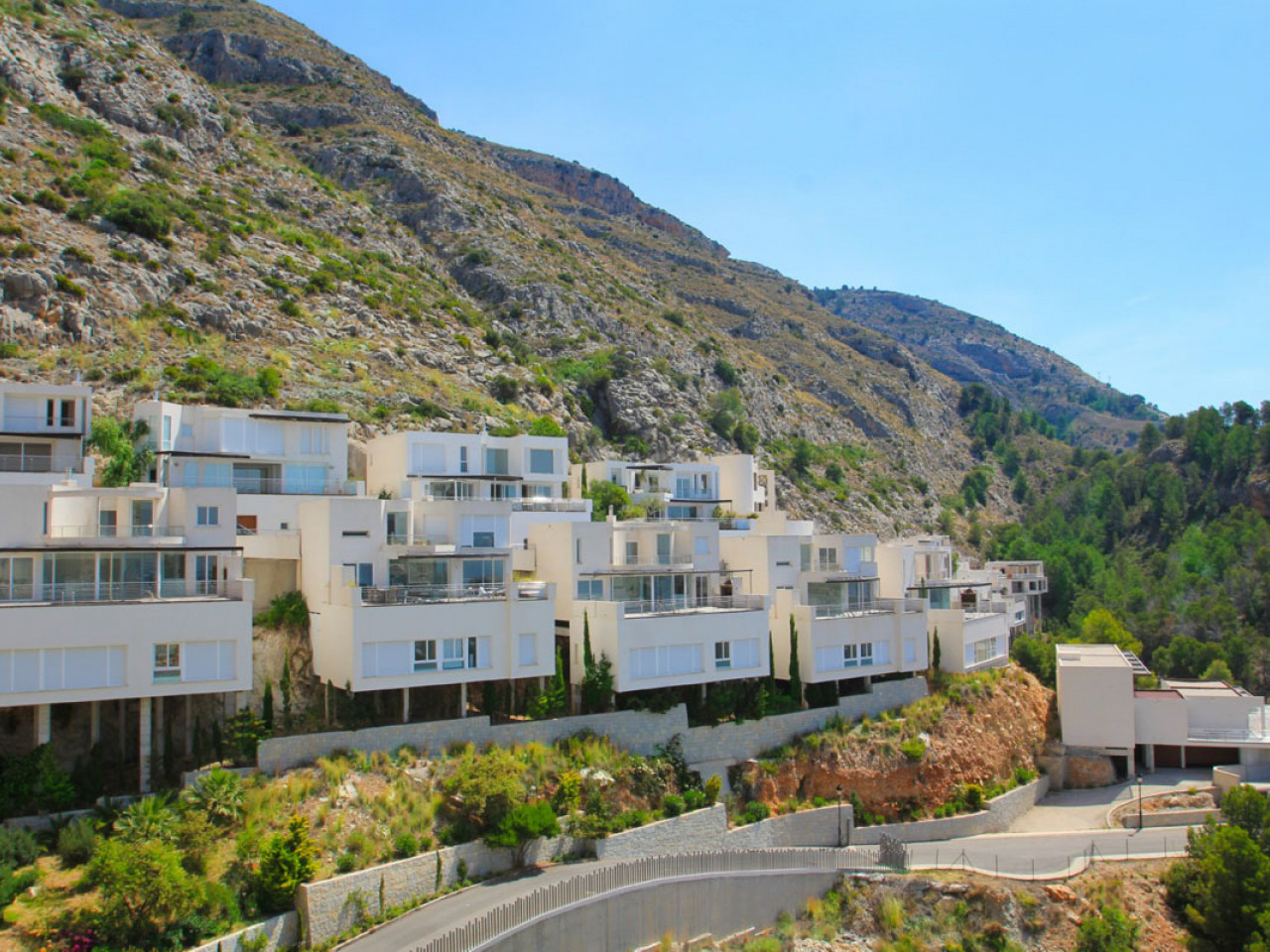 Villa in Altea - view 1