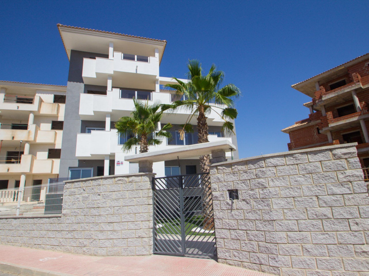 Apartment in Urbanizacion los Balcones - view 1