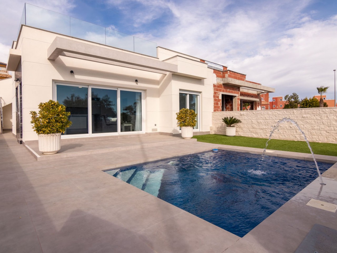 House in Los Montesinos - view 1