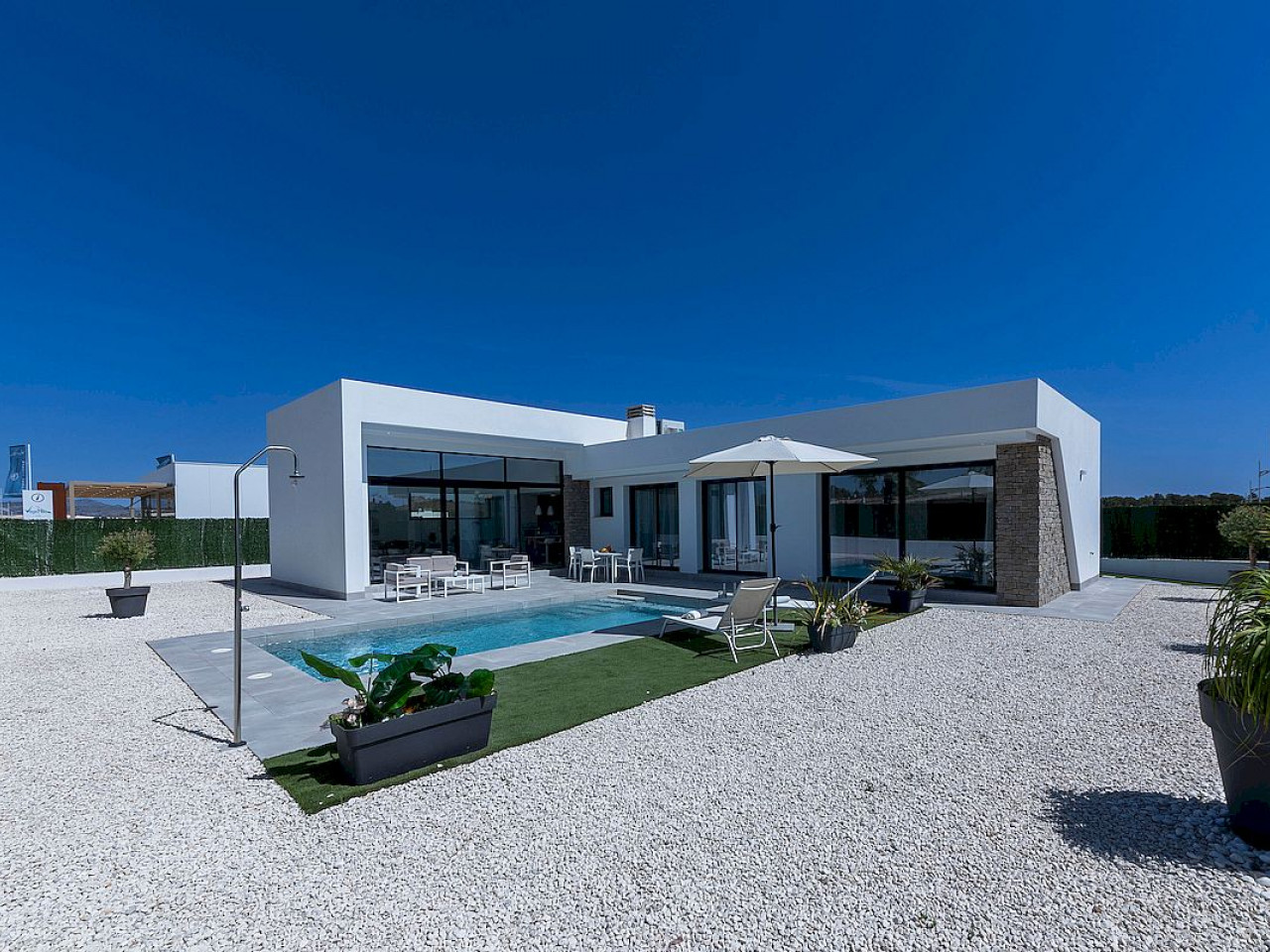 Villa in Murcia - view 1