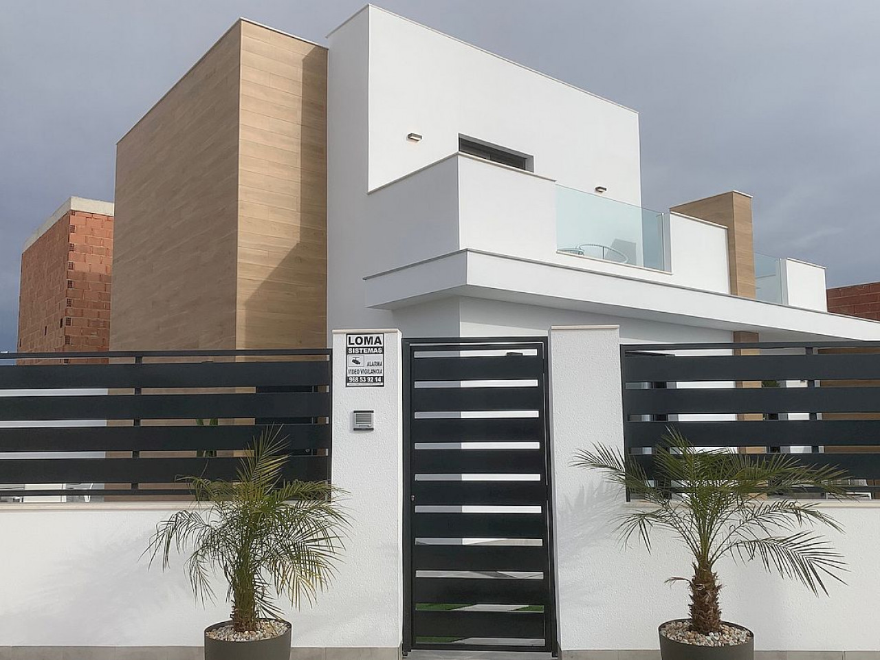 House in Torre-Pacheco - view 1