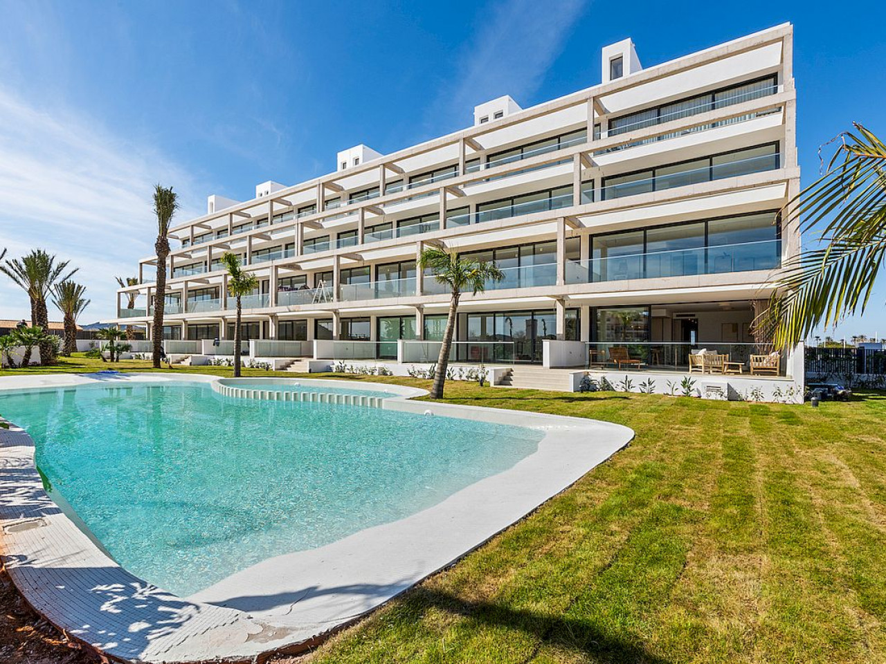 Apartment in Santa Cruz - view 1