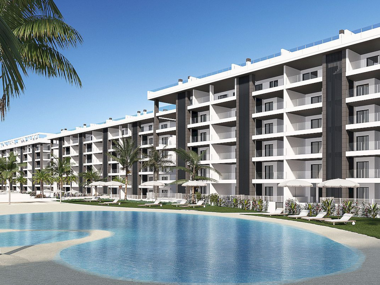 Apartment in Alicante - view 1