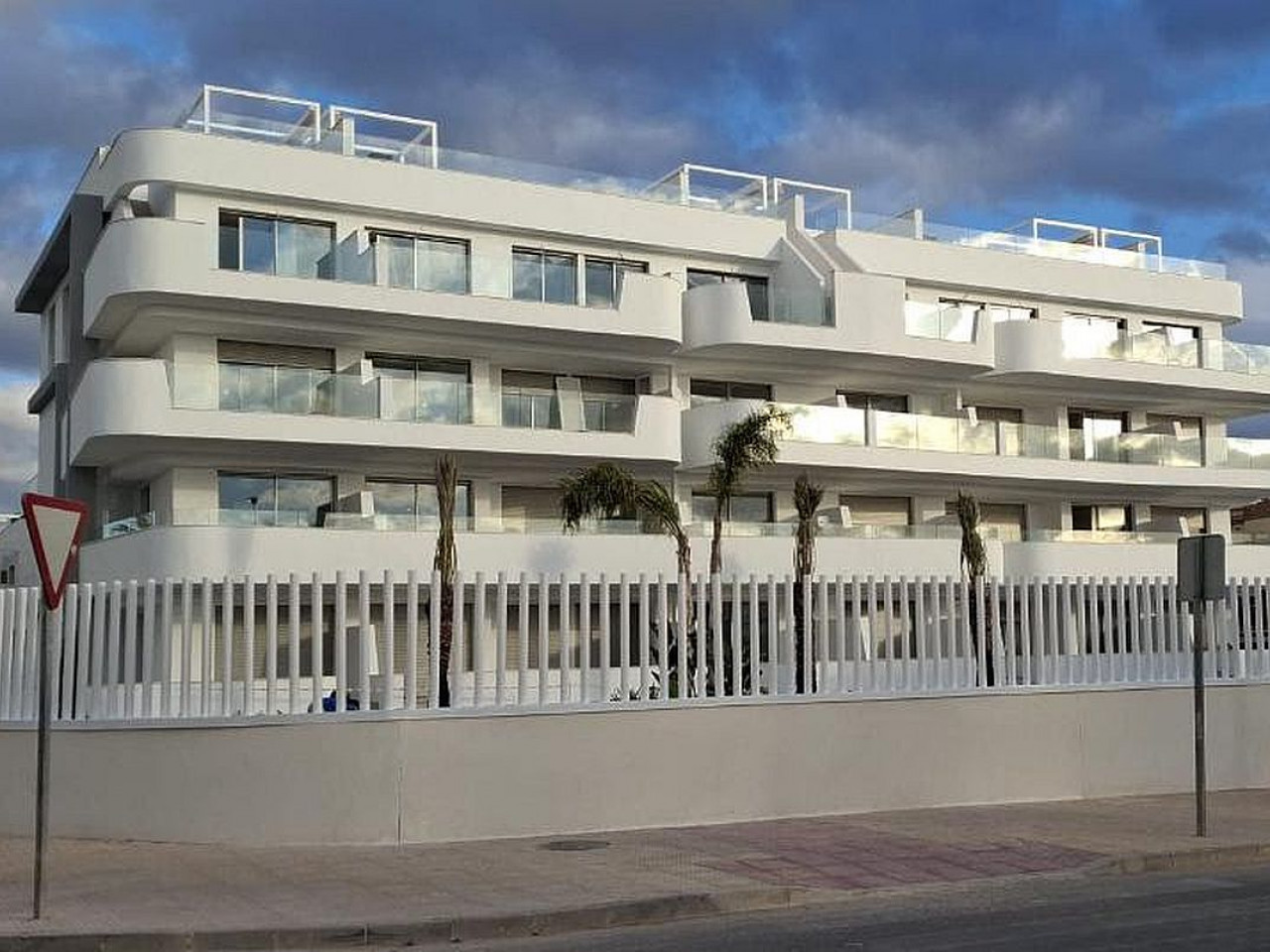 Penthouse in Urbanizacion los Balcones - view 1