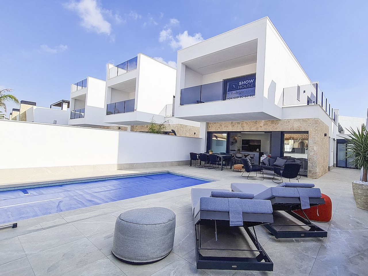 House in Santa Cruz - view 1
