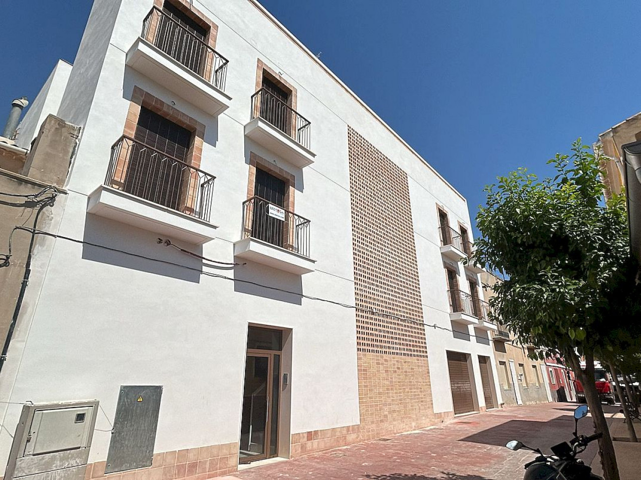 Apartment in Alicante - view 1