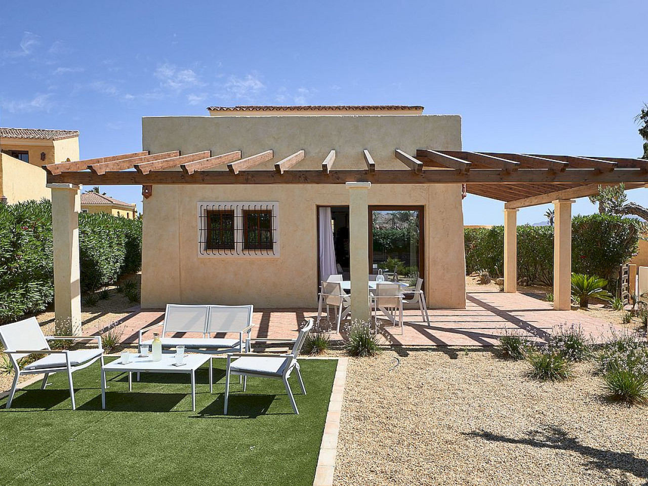 Villa in Cuevas del Almanzora - view 1