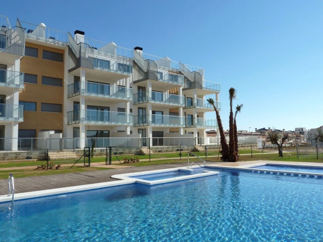 Apartment in Urbanizacion los Balcones - view 1