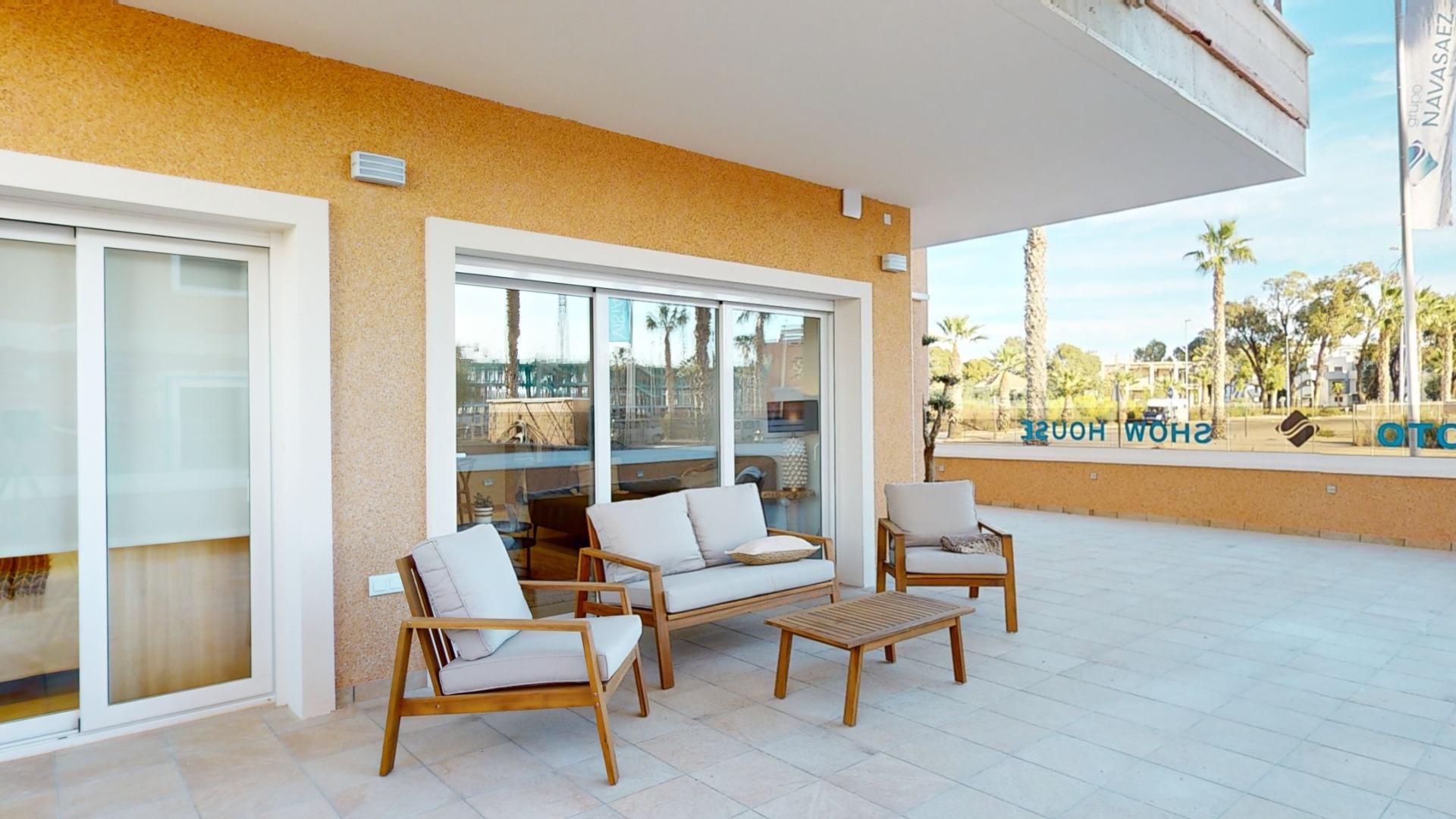 Apartment in Urbanizacion El Raso - view 1