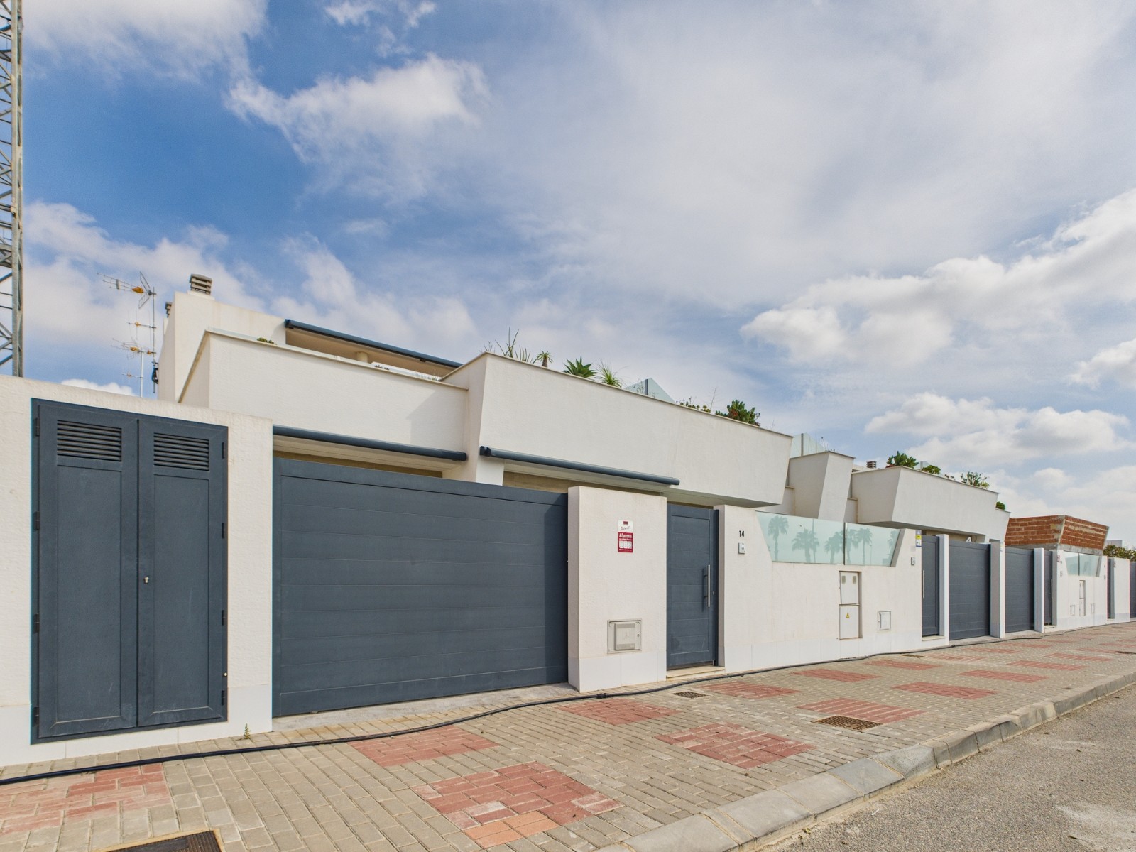 Villa in Torre-Pacheco - view 1