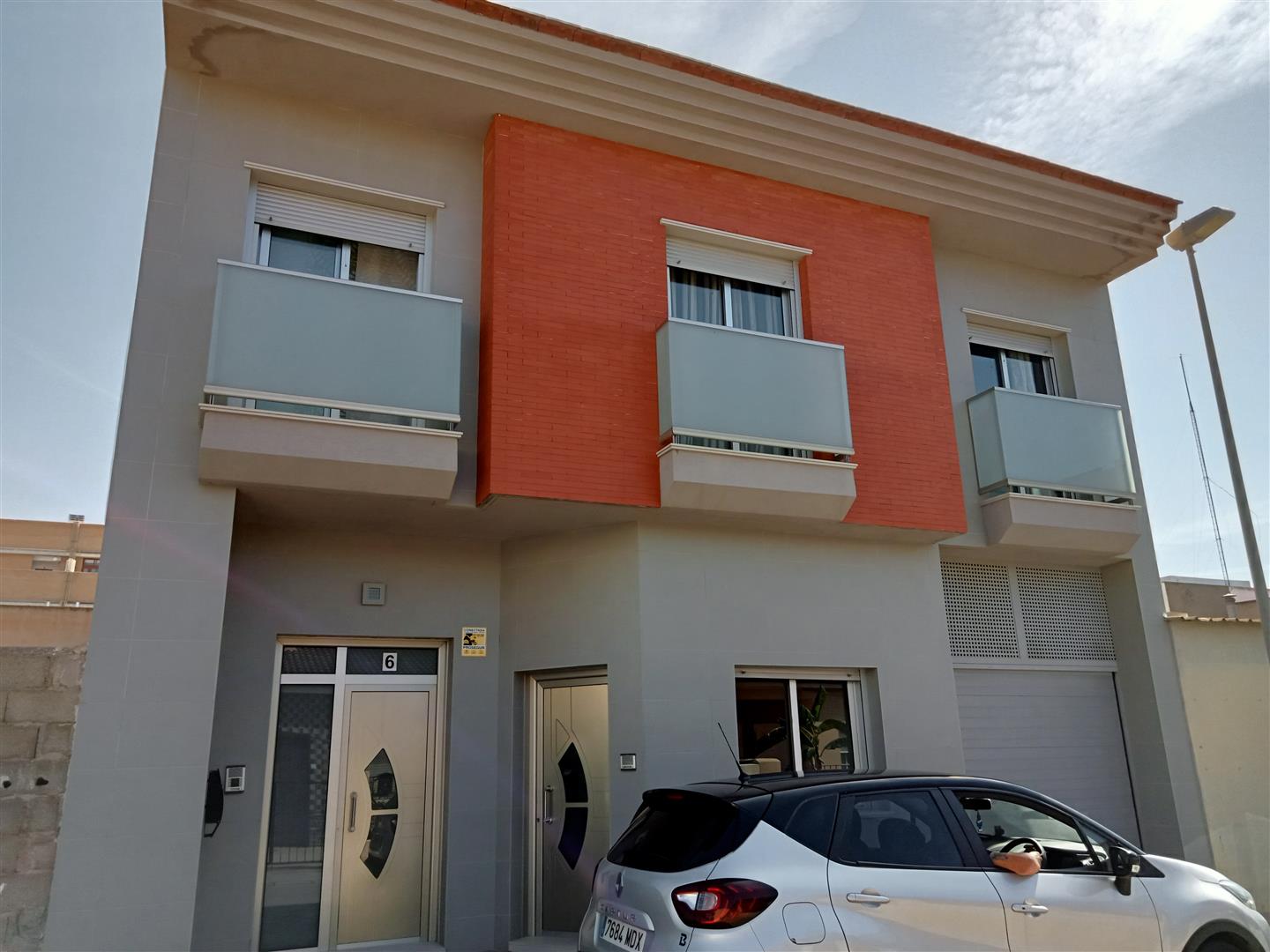 Villa in Santa Cruz - view 1