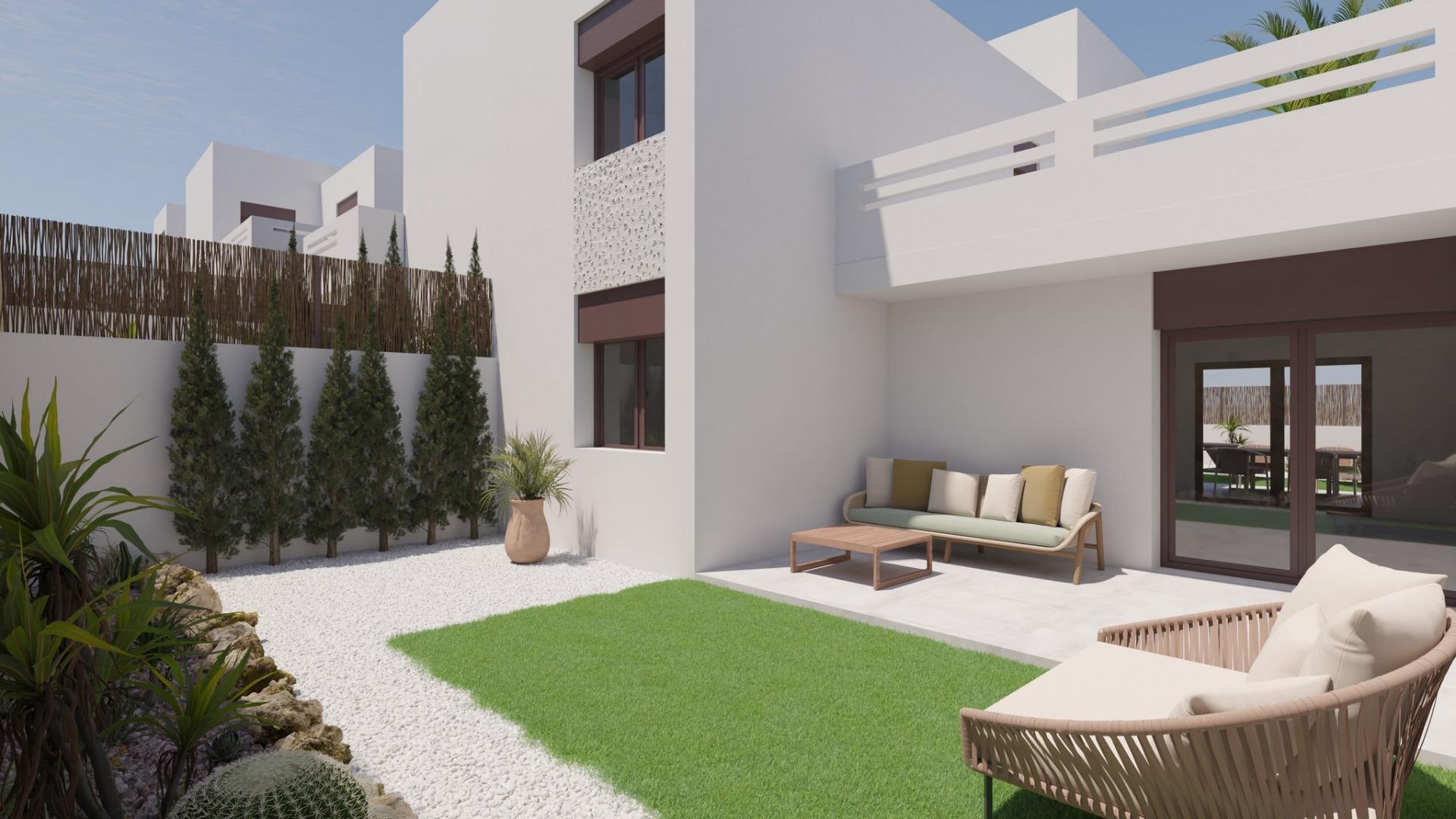 House in Alicante - view 1