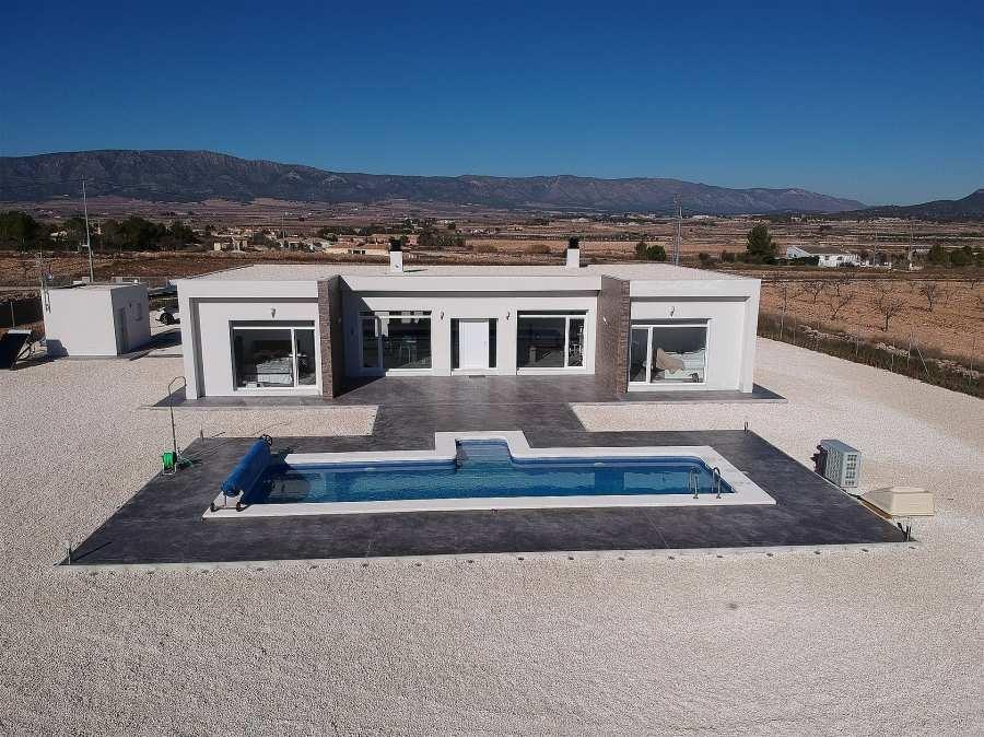 Villa in Alicante - view 1
