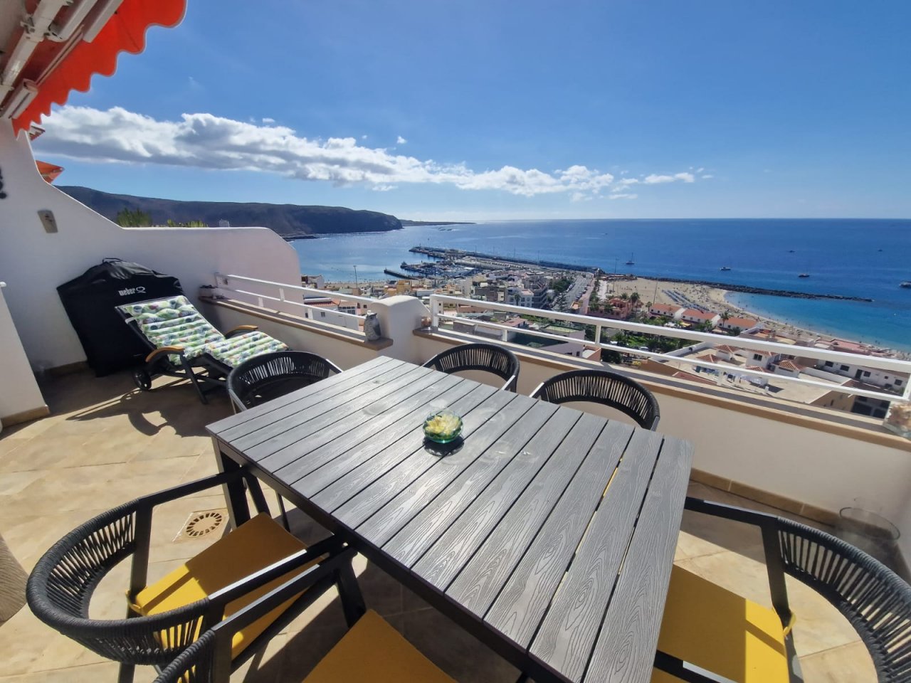 Apartment in Arona - view 1
