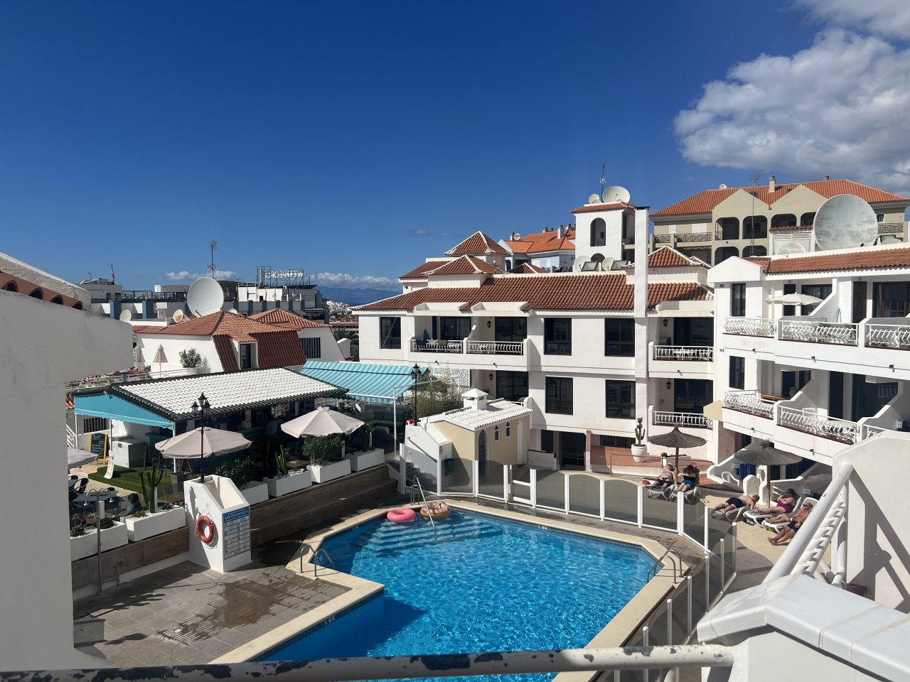 Apartment in Los Cristianos - view 1