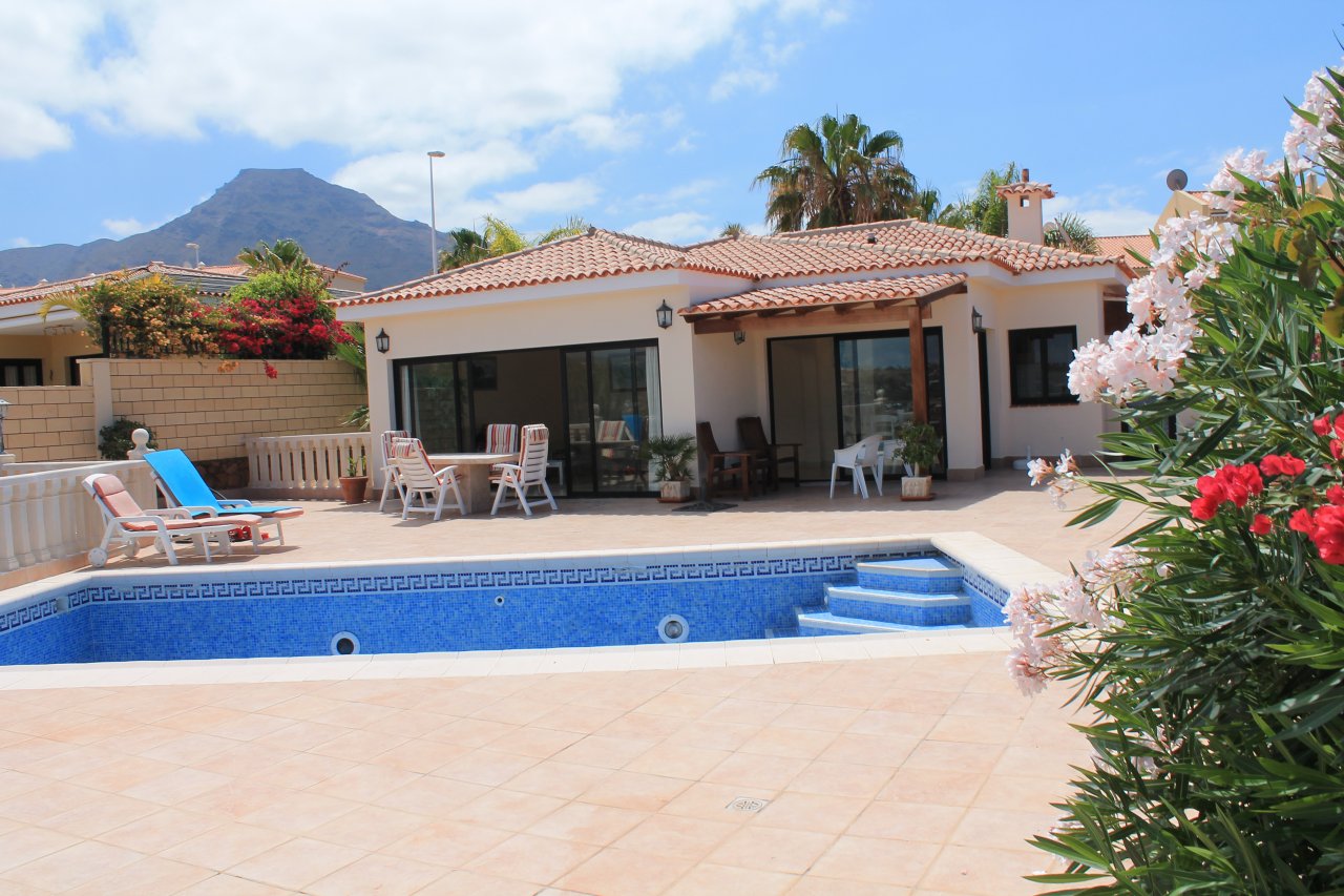 House in Canary Islands - view 1