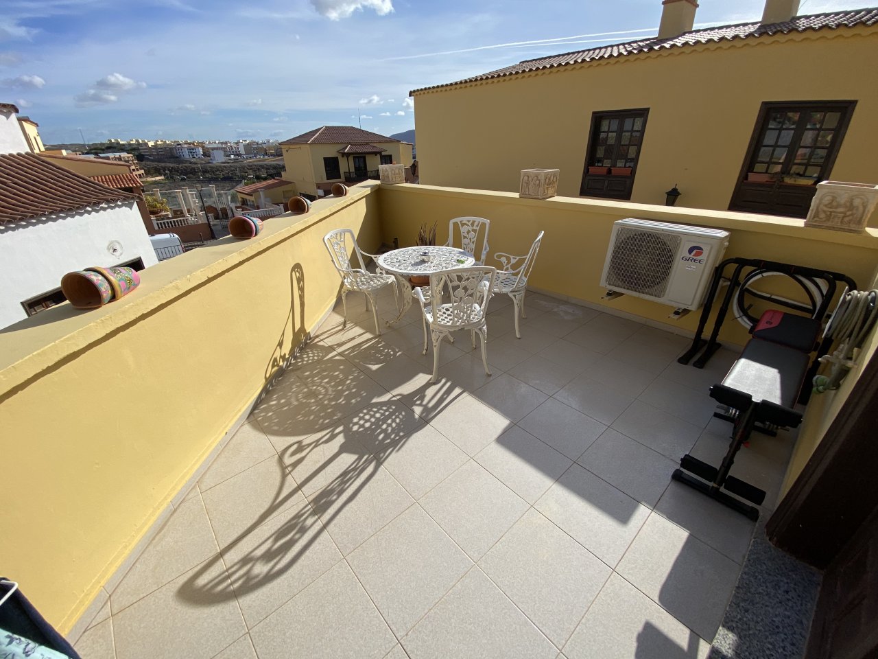 Apartment in Santa Cruz de Tenerife - view 1