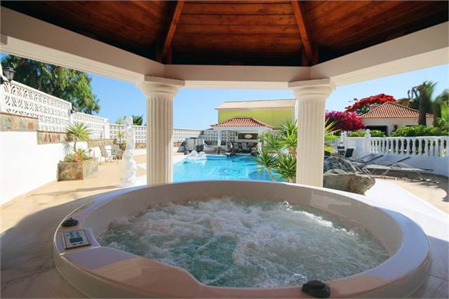 House in Tenerife - view 1
