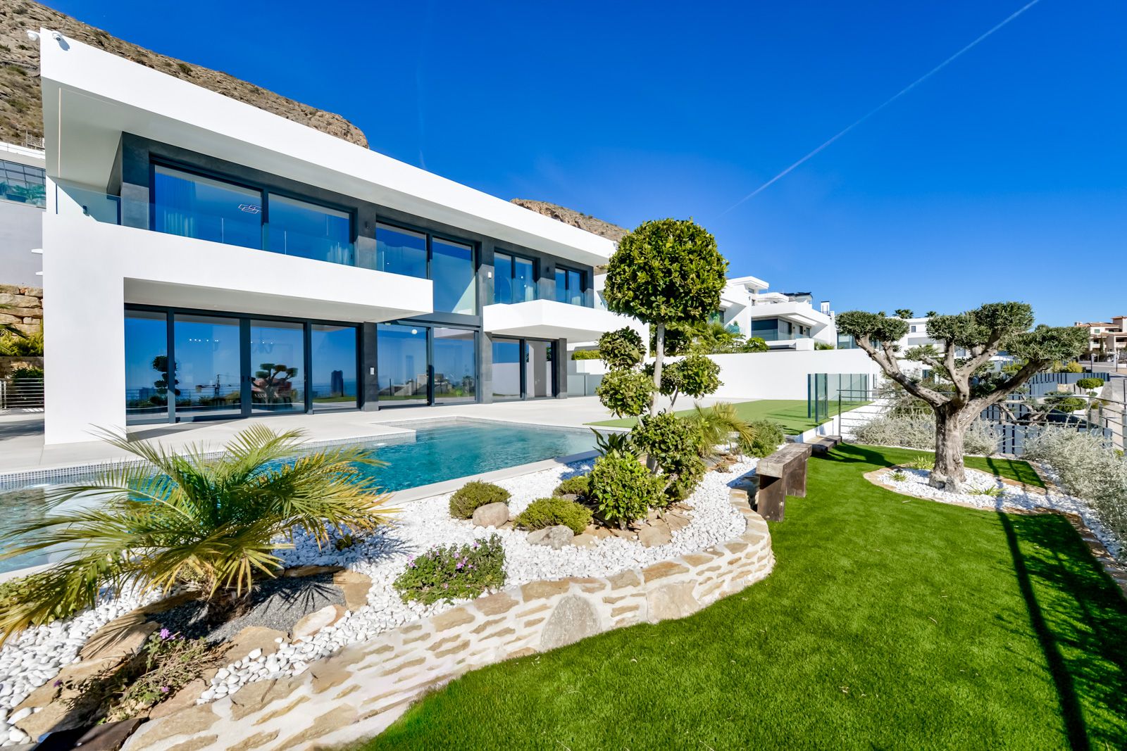 Villa in Finestrat - view 1