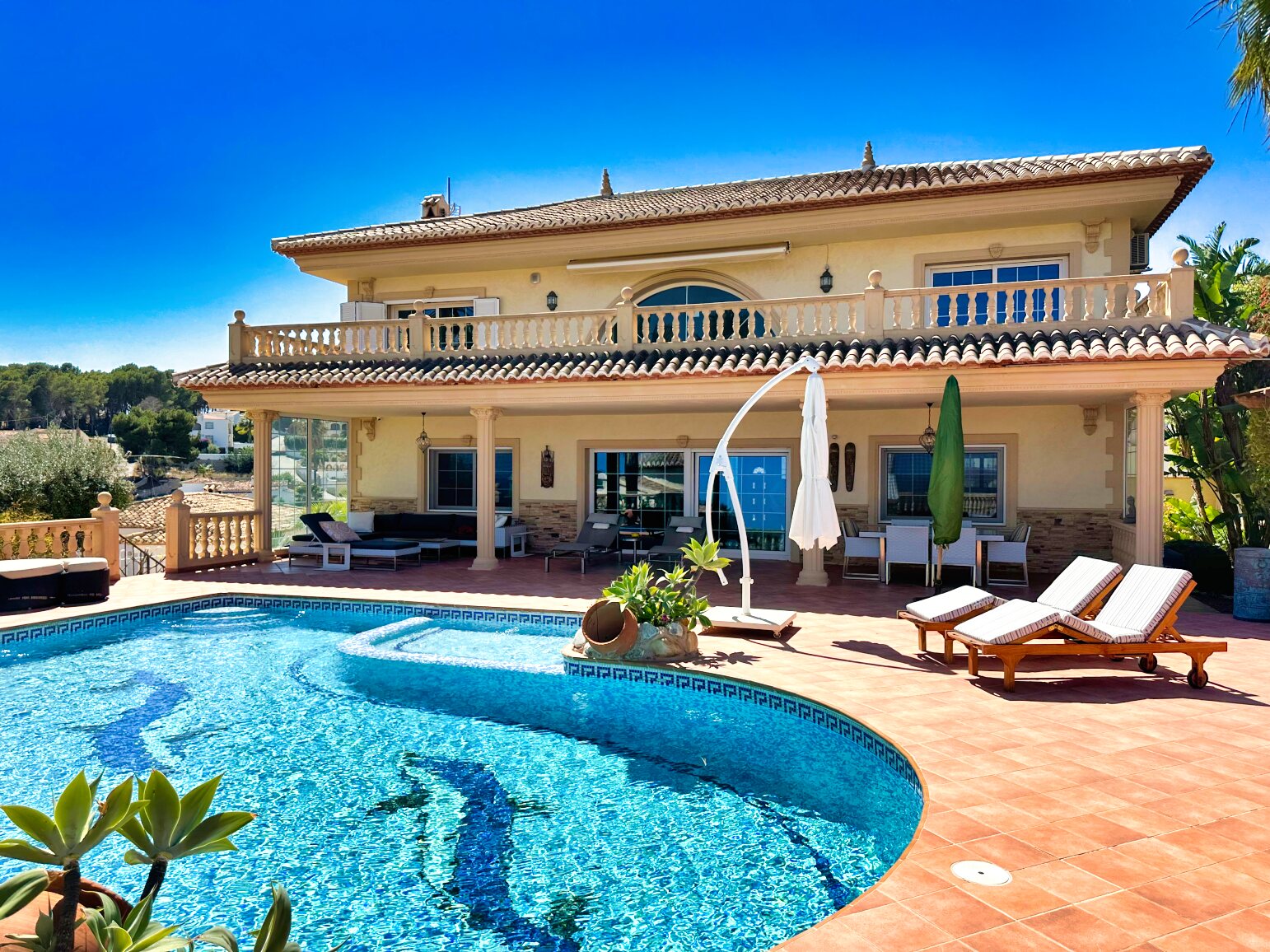 Villa in Benissa - view 1