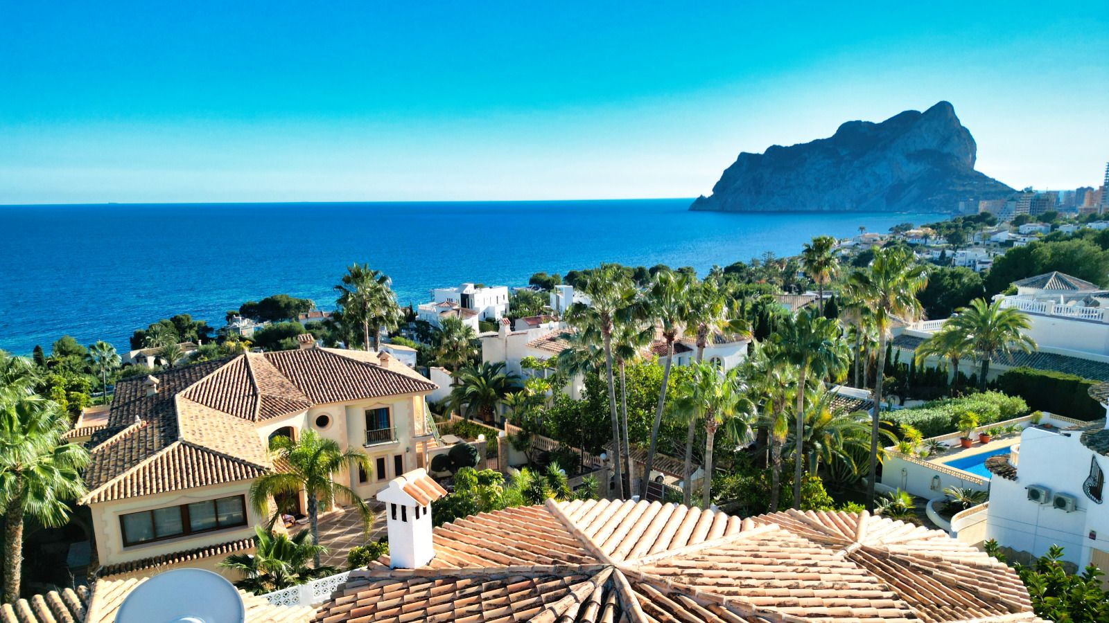 Villa in Calp / Calpe - view 1