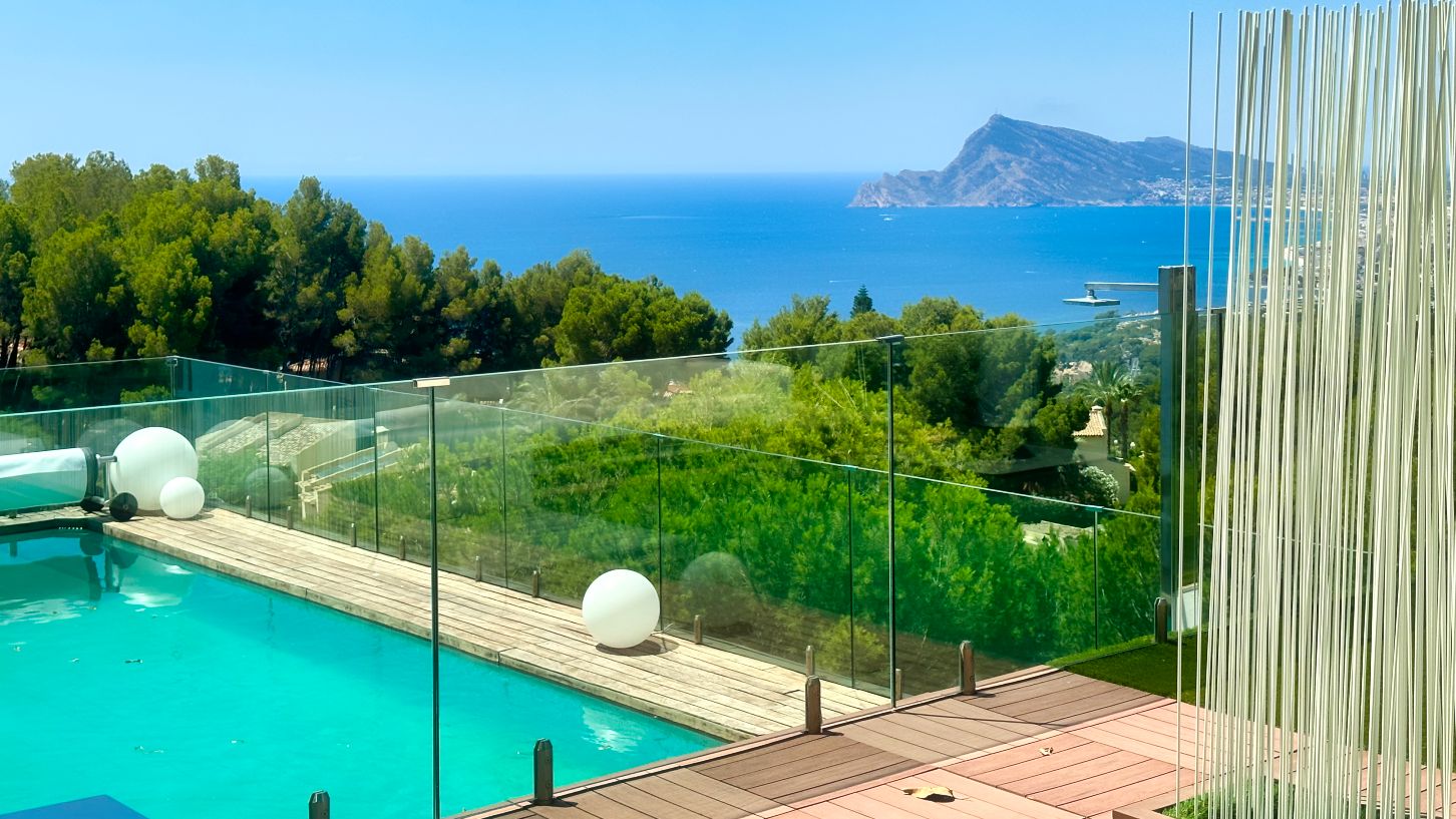 Villa in Altea la Vella - view 1
