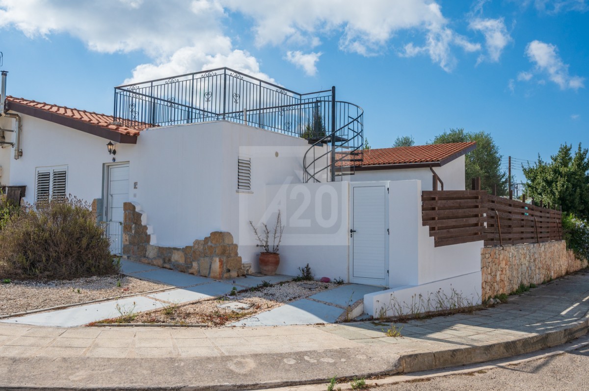 House in Drouseia - view 1