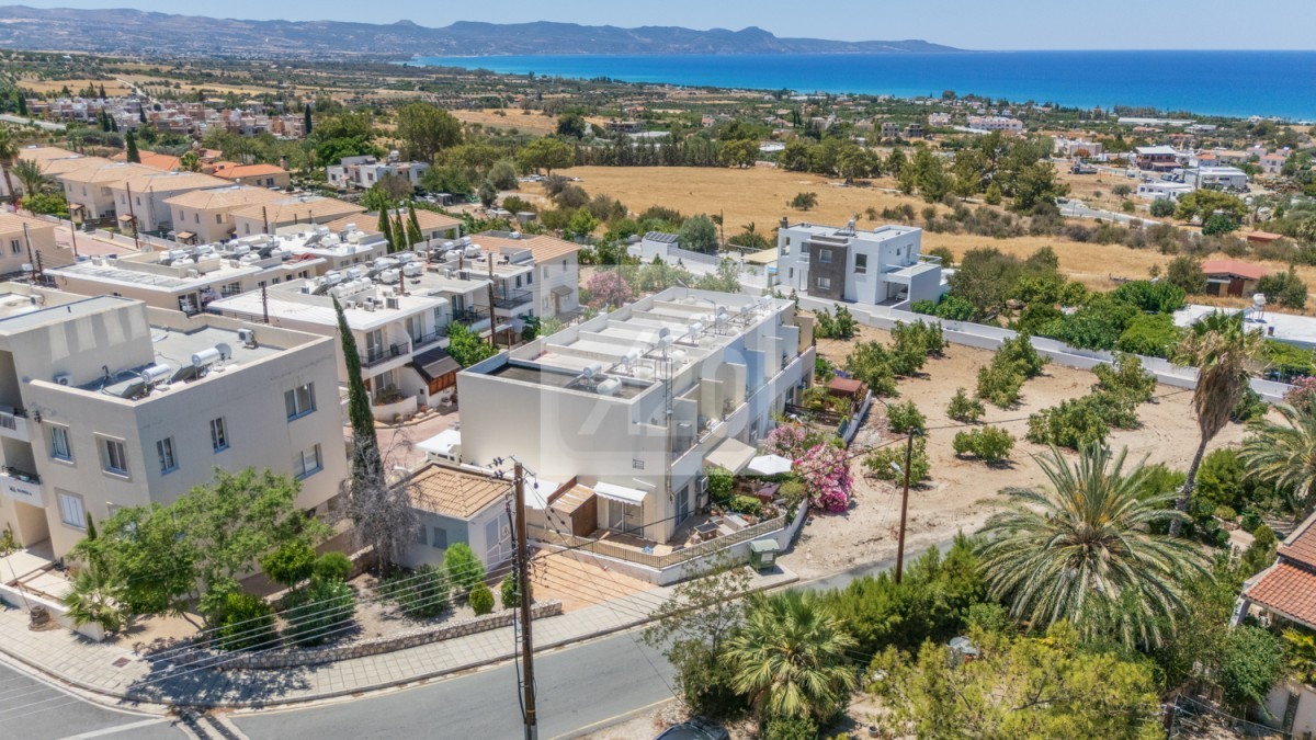 House in Argaka - view 1