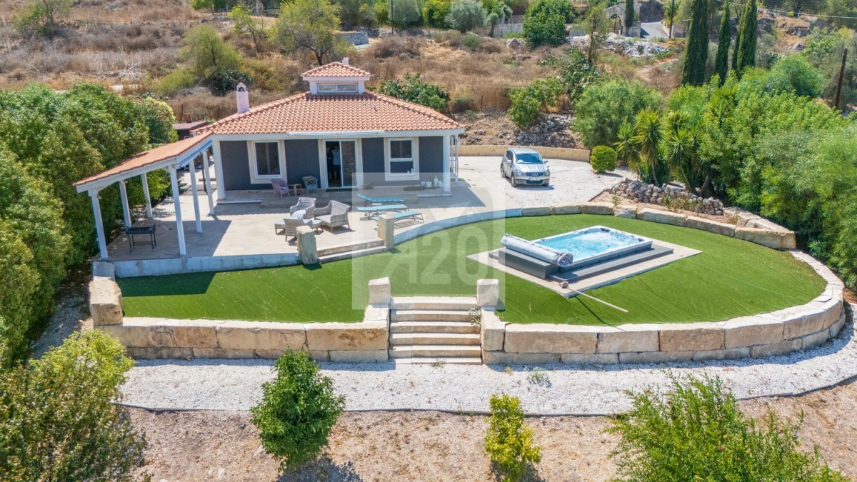House in Lasa - view 1