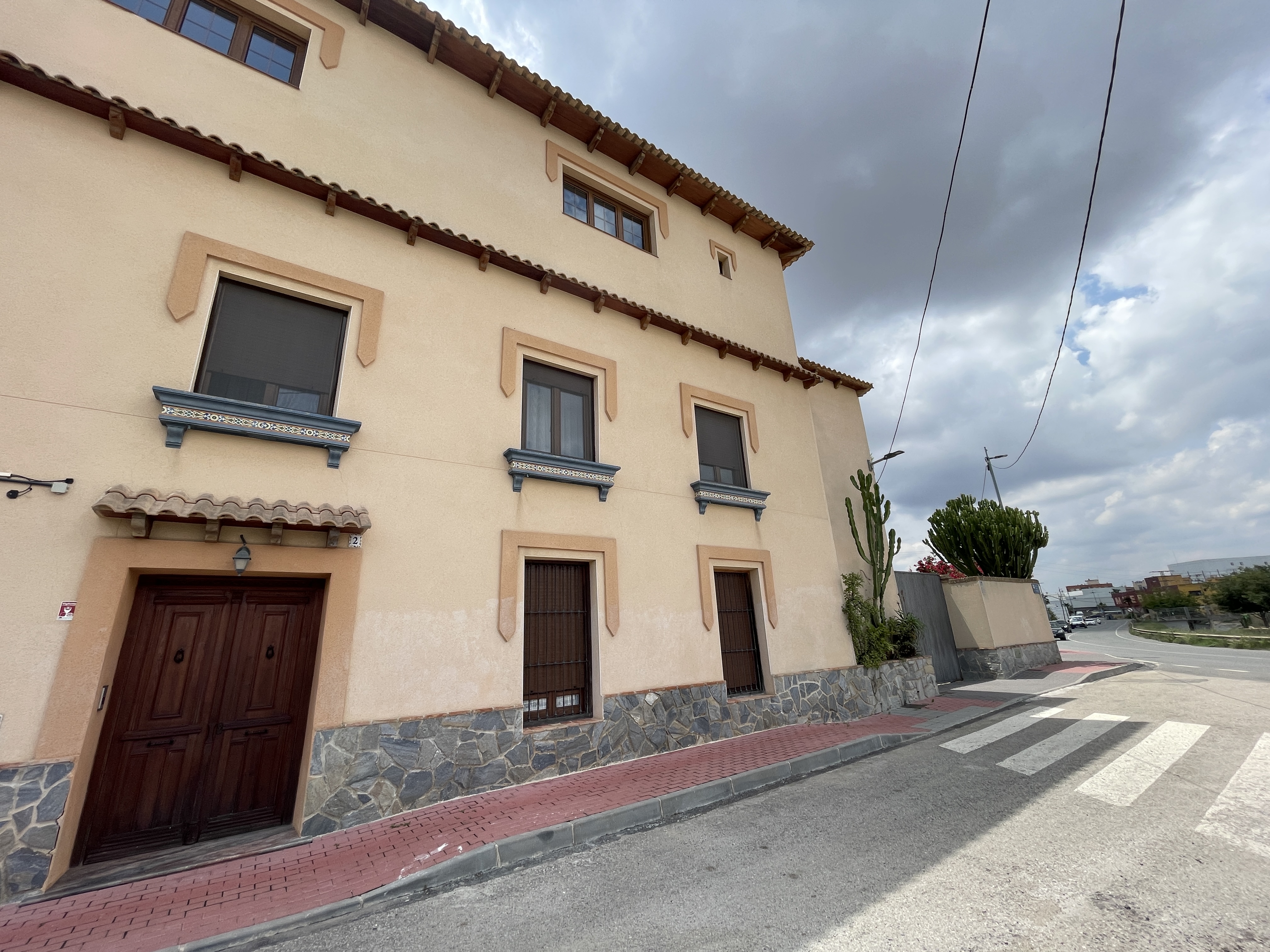 House in La Alcantarilla - view 1