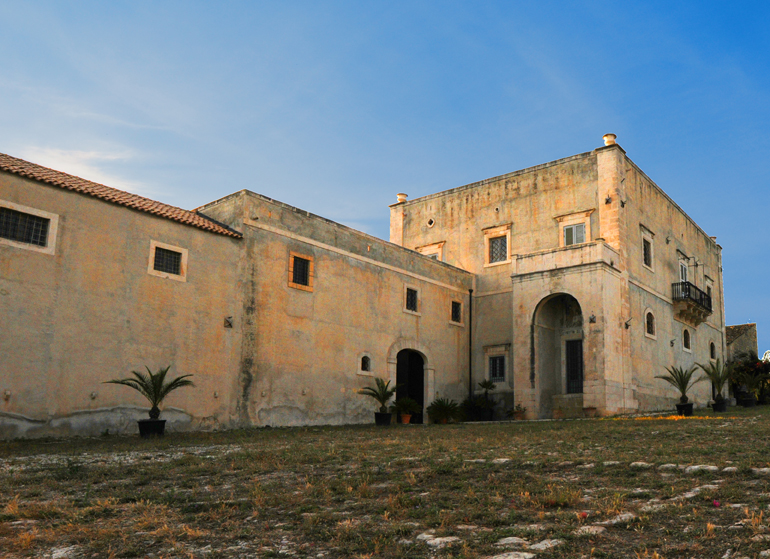 Villa in Ispica - view 1