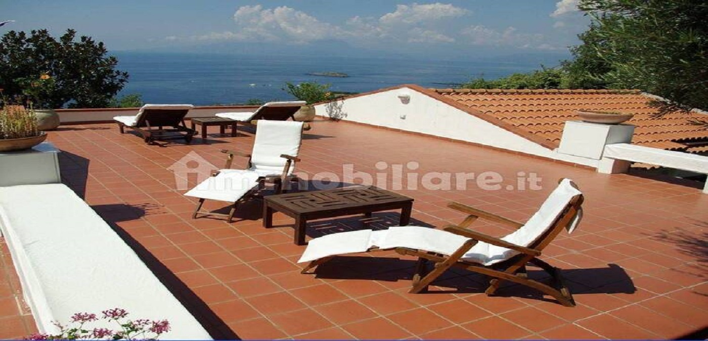 Villa in Maratea - view 1