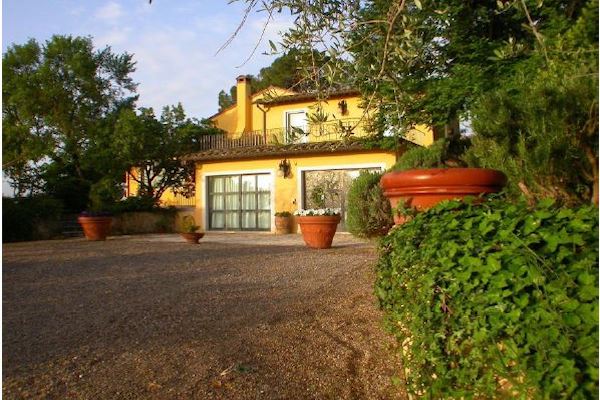 House in Cetona - view 1
