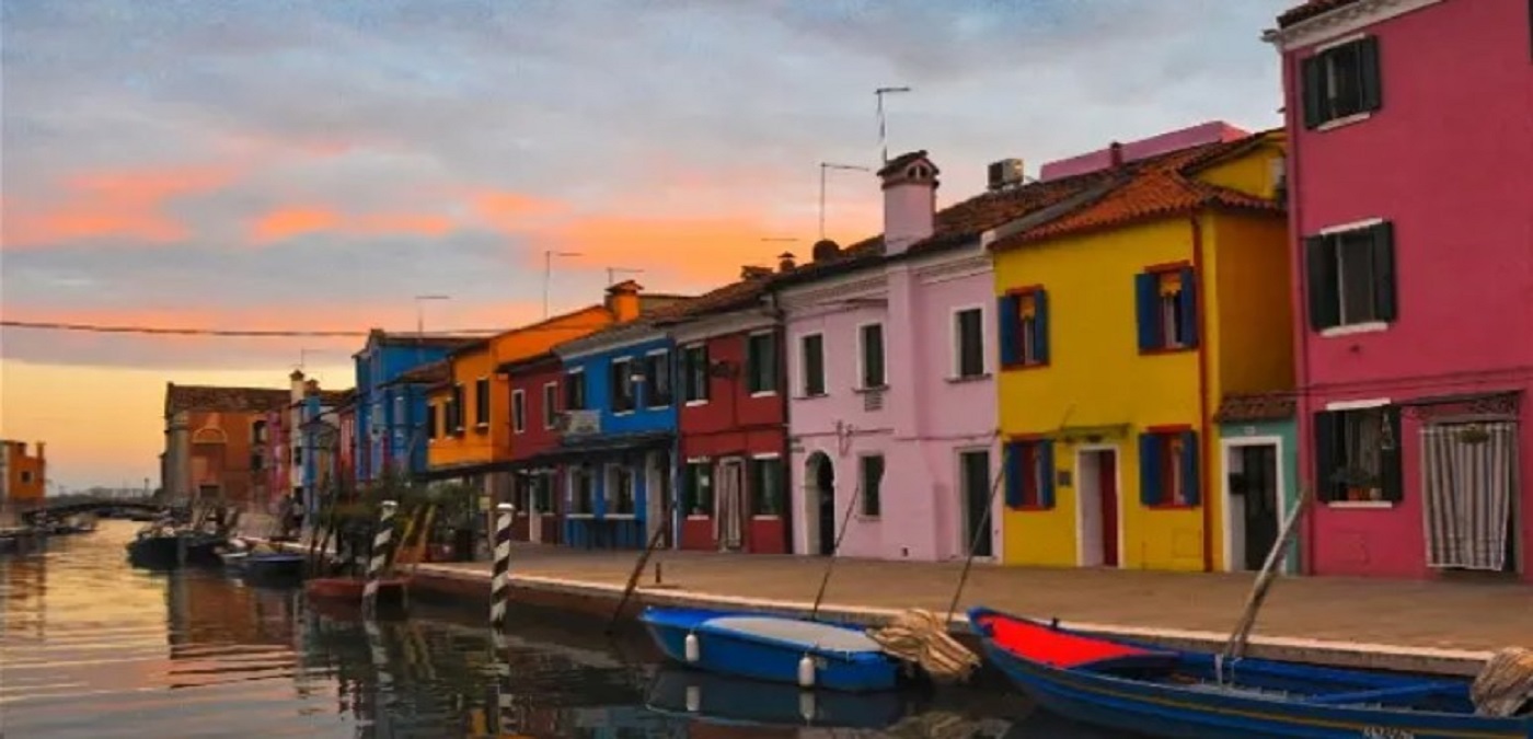House in Venice - view 1