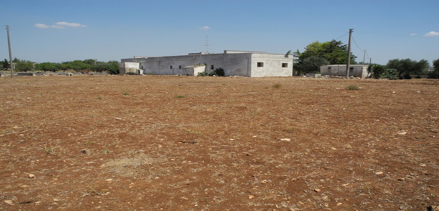 Villa in Bari - view 1