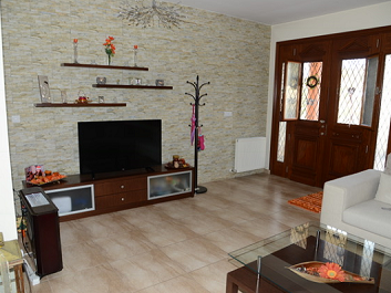 House in Kapedes - view 1