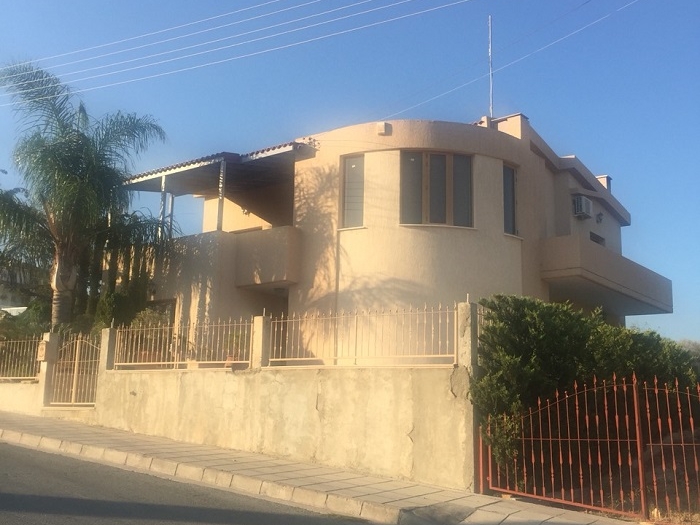 House in Ayios Athanasios (quarter) - view 1