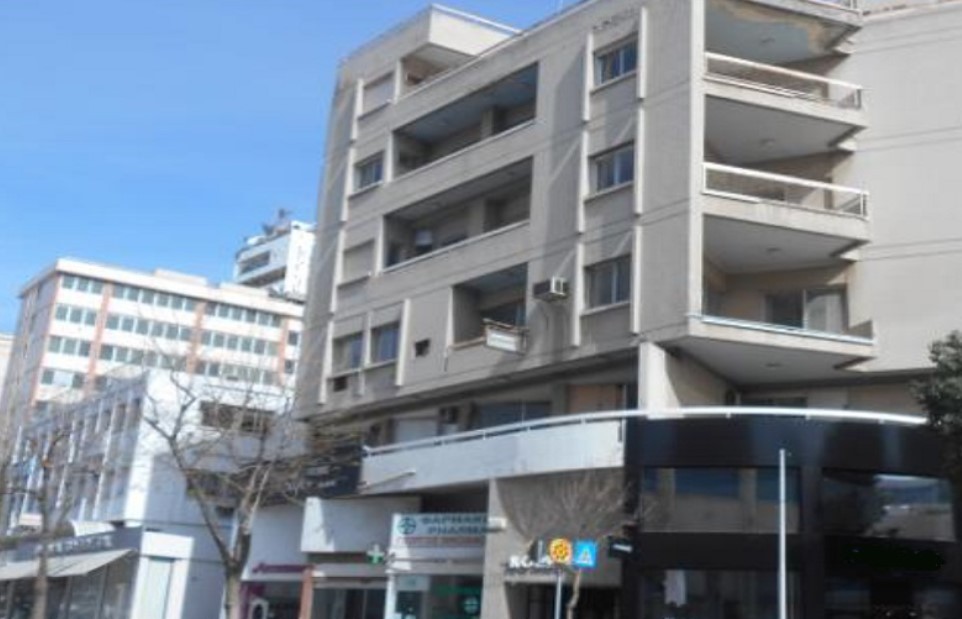 House in Nicosia Municipality - view 1