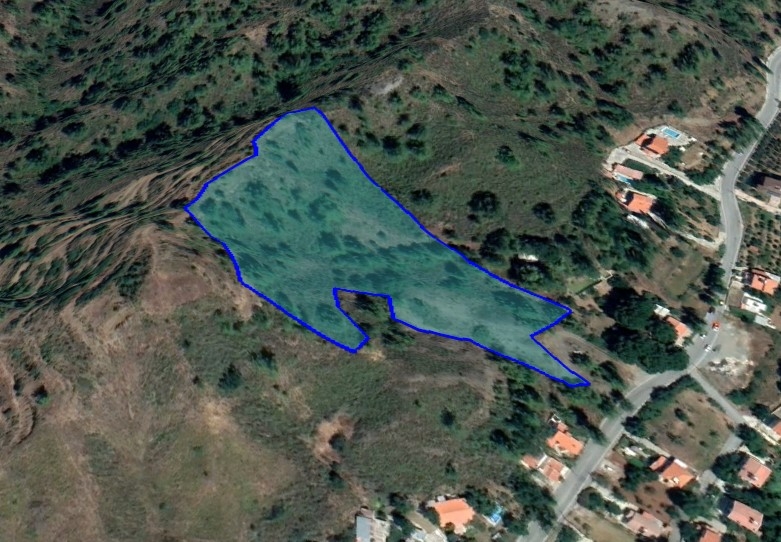 House in Kato Platres - view 1