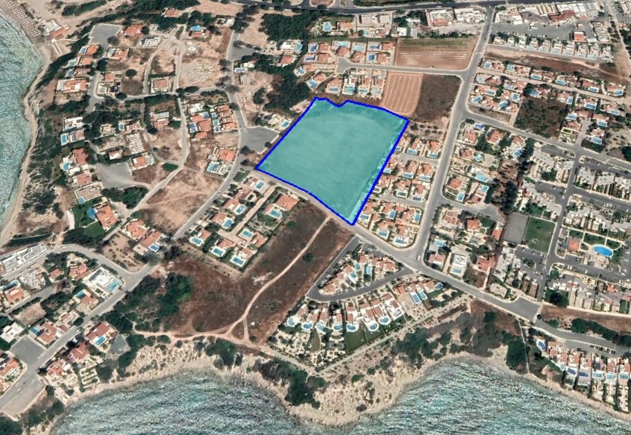 House in Pegeia - view 1