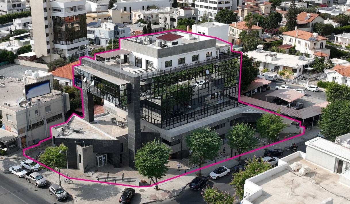 House in Petrou Kai Pavlou - view 1