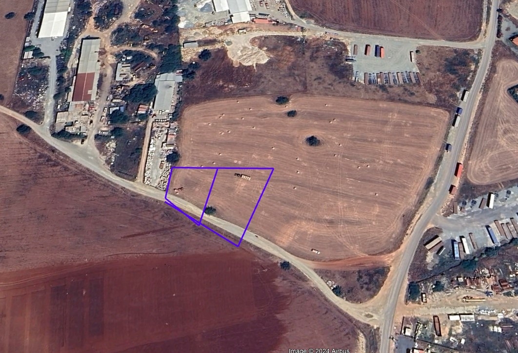 House in Ypsonas - view 1